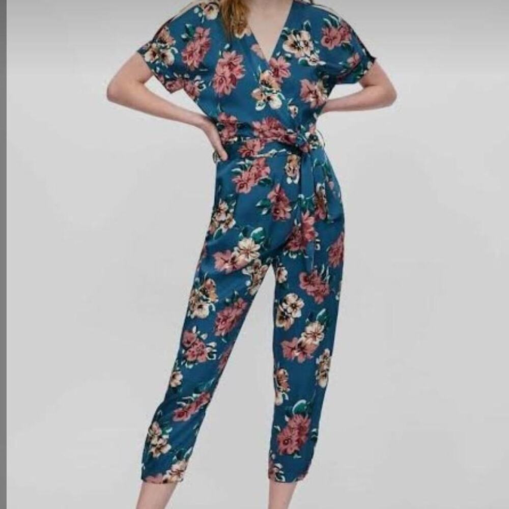 Zara blue floral jumpsuit size S